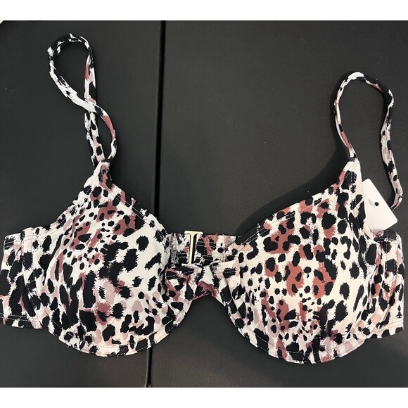 Other - Vici Swim Leopard print Bikini Top Size Large